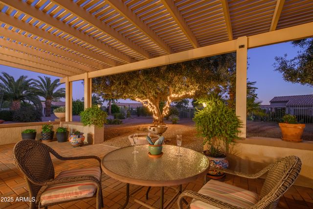 15883 W CISA RIO Lane, Surprise, AZ 85374