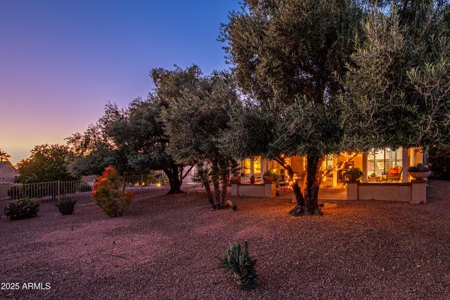 15883 W CISA RIO Lane, Surprise, AZ 85374