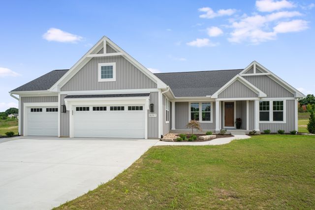 7899 Turning Stone, Kalamazoo, MI 49009