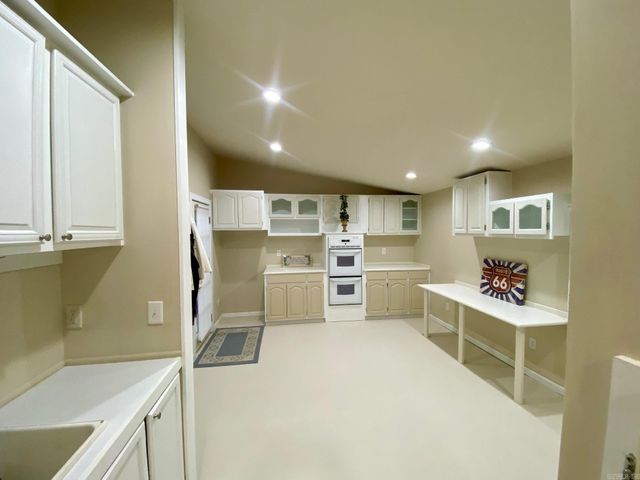 359 Immanuel Dr, Hot Springs, AR 71901