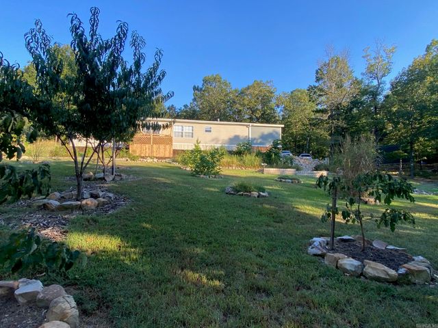 359 Immanuel Dr, Hot Springs, AR 71901