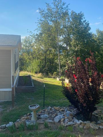 359 Immanuel Dr, Hot Springs, AR 71901