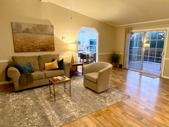 359 Immanuel Dr, Hot Springs, AR 71901