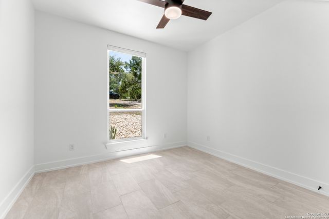 1101 Persimmon, Fischer, TX 78623