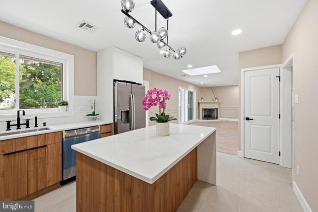 7906 CHANDLER RD, Glenside, PA 19038
