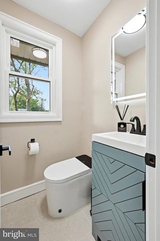 7906 CHANDLER RD, Glenside, PA 19038