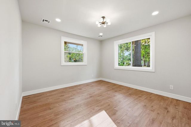 7906 CHANDLER RD, Glenside, PA 19038
