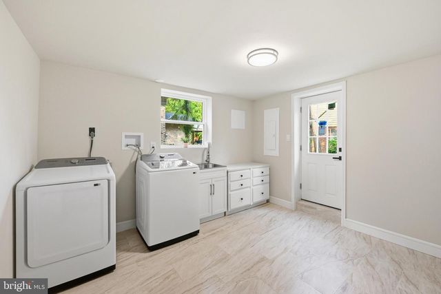 7906 CHANDLER RD, Glenside, PA 19038