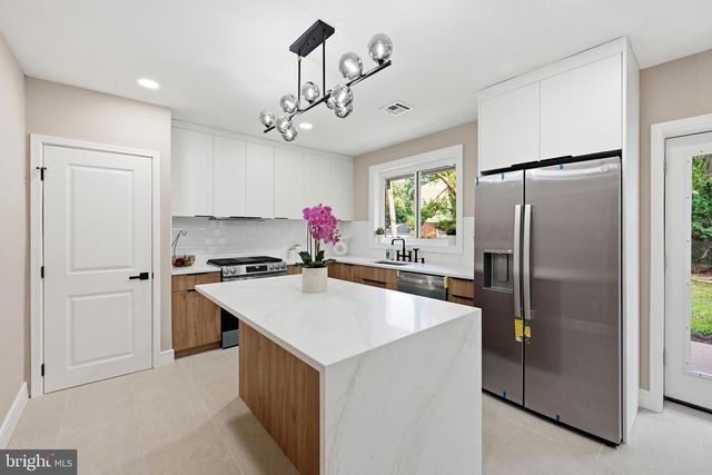7906 CHANDLER RD, Glenside, PA 19038