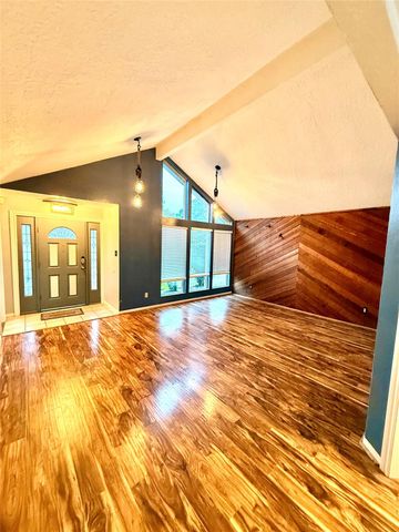 12014 Rainforest Lane, Montgomery, TX 77356