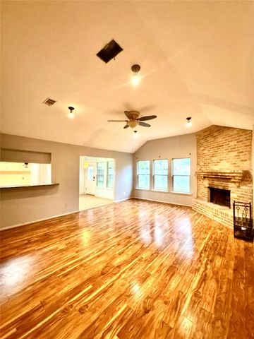 12014 Rainforest Lane, Montgomery, TX 77356