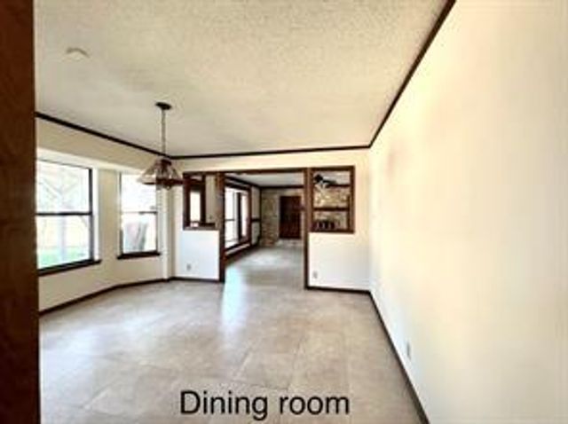 10903 Leafwood LN, Austin, TX 78750
