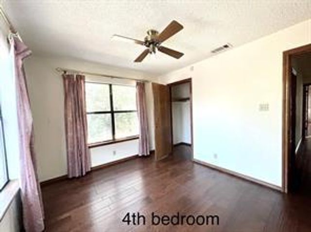 10903 Leafwood LN, Austin, TX 78750