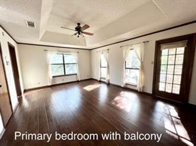 10903 Leafwood LN, Austin, TX 78750