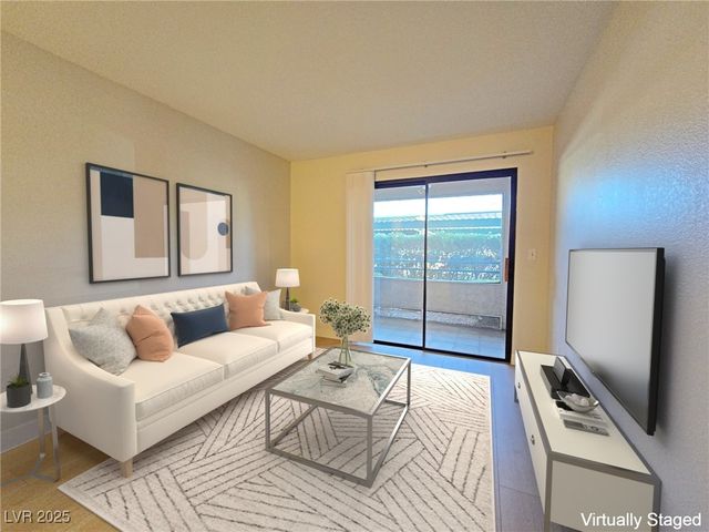 5171 Lindell Road 102, Las Vegas, NV 89118