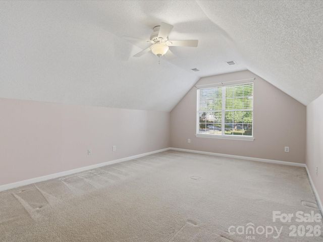 3129 Crescent Knoll Drive, Matthews, NC 28105