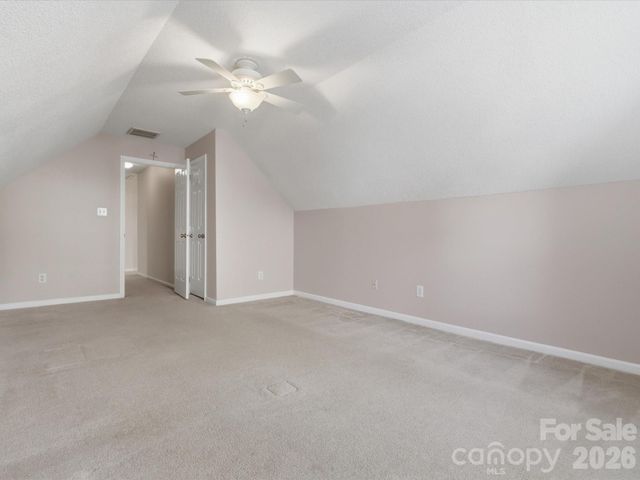 3129 Crescent Knoll Drive, Matthews, NC 28105