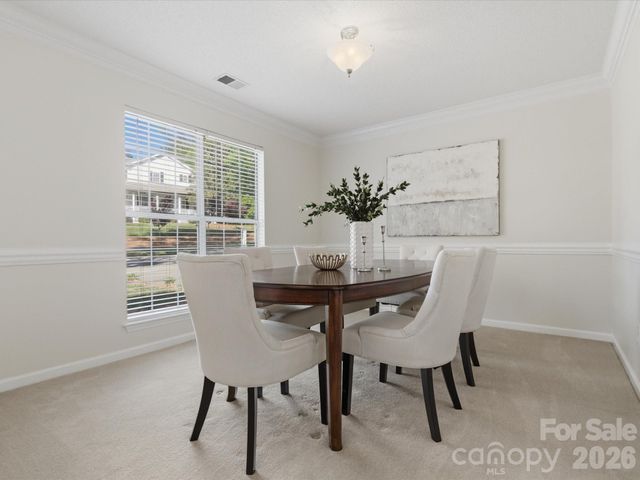 3129 Crescent Knoll Drive, Matthews, NC 28105