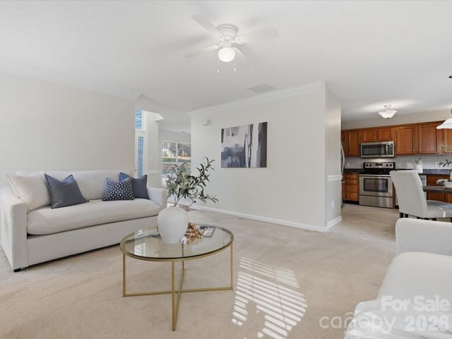 3129 Crescent Knoll Drive, Matthews, NC 28105