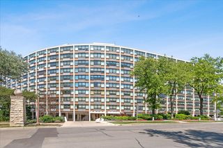 1630 Sheridan Road 3C, Wilmette, IL 60091