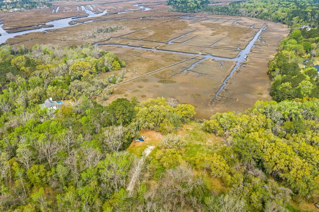 3956 Bulow Plantation Road, Johns Island, SC 29455