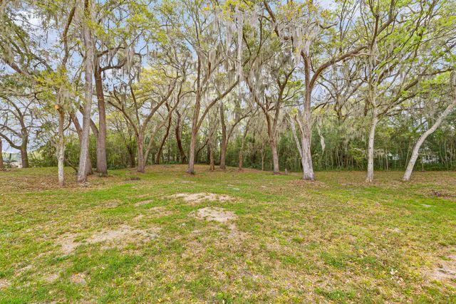 3956 Bulow Plantation Road, Johns Island, SC 29455