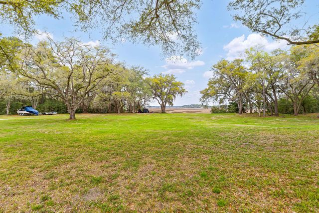 3956 Bulow Plantation Road, Johns Island, SC 29455