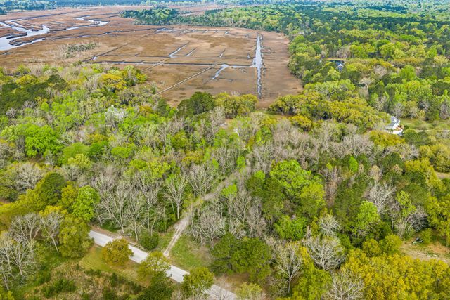 3956 Bulow Plantation Road, Johns Island, SC 29455
