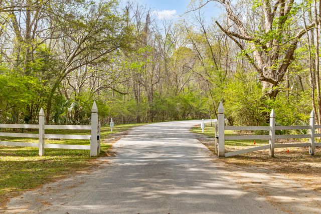 3956 Bulow Plantation Road, Johns Island, SC 29455