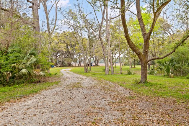 3956 Bulow Plantation Road, Johns Island, SC 29455