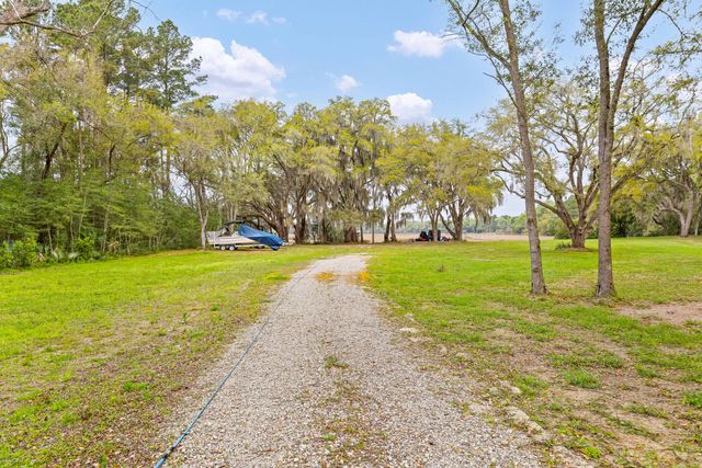 3956 Bulow Plantation Road, Johns Island, SC 29455