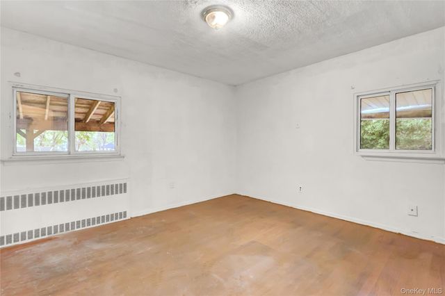 256 Vanderbilt Avenue, Brentwood, NY 11717