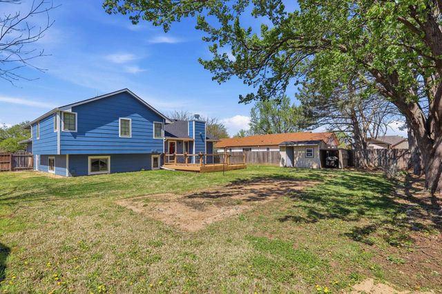 152 Lioba Dr, Andover, KS 67002