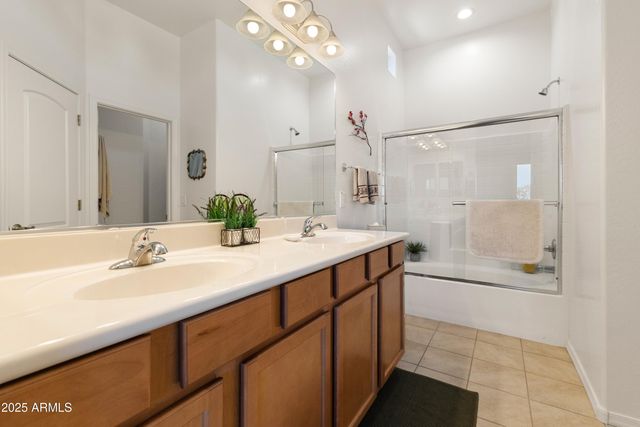 966 N Diaz Street, Dewey, AZ 86327