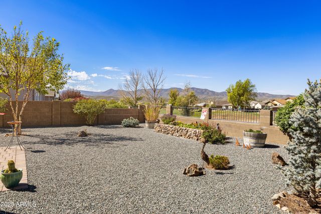 966 N Diaz Street, Dewey, AZ 86327