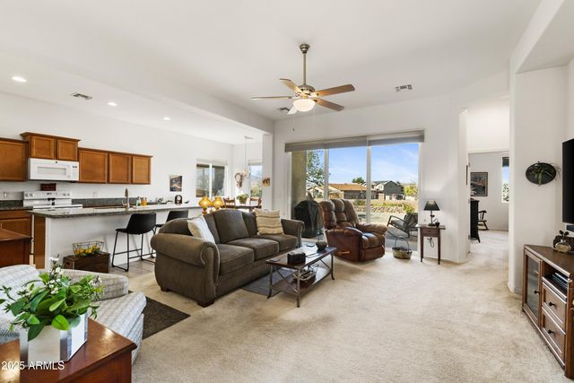 966 N Diaz Street, Dewey, AZ 86327