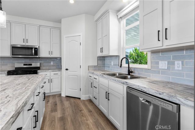 4361 Mission Boulevard 203, Montclair, CA 91763