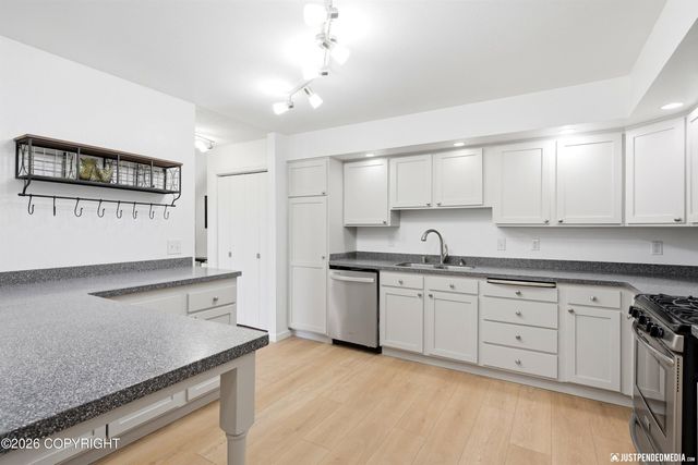 6723 Cutty Sark Street, Anchorage, AK 99502
