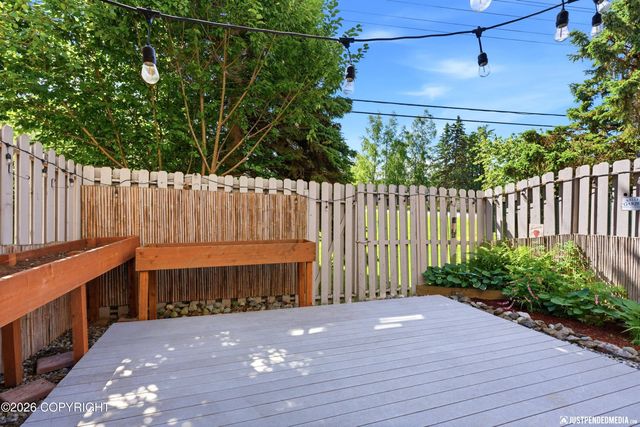 6723 Cutty Sark Street, Anchorage, AK 99502