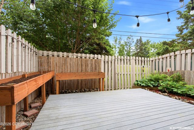 6723 Cutty Sark Street, Anchorage, AK 99502