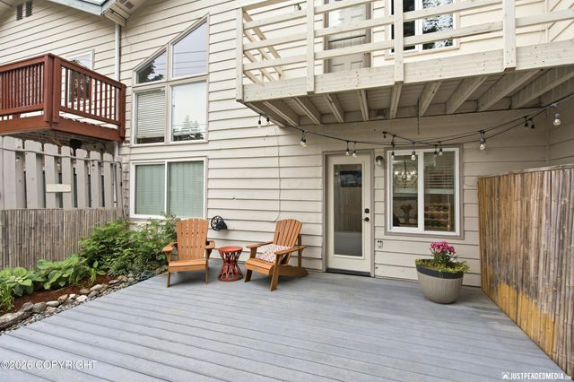 6723 Cutty Sark Street, Anchorage, AK 99502