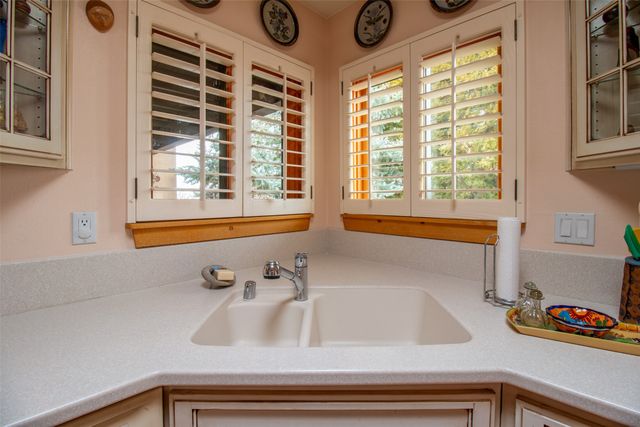 2844 Plaza Verde, Santa Fe, NM 87507