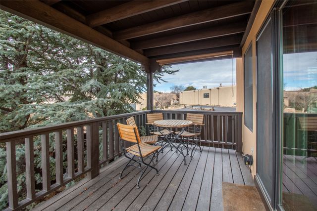 2844 Plaza Verde, Santa Fe, NM 87507