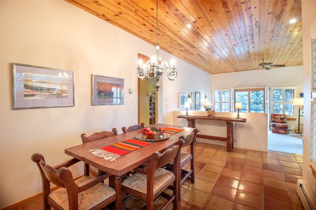 2844 Plaza Verde, Santa Fe, NM 87507