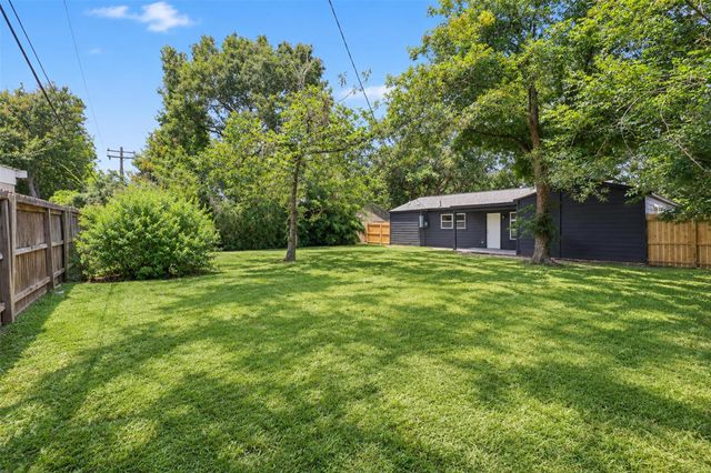1310 Dudley Street, Richmond, TX 77469
