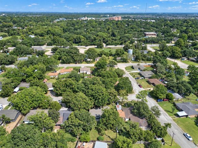 1310 Dudley Street, Richmond, TX 77469