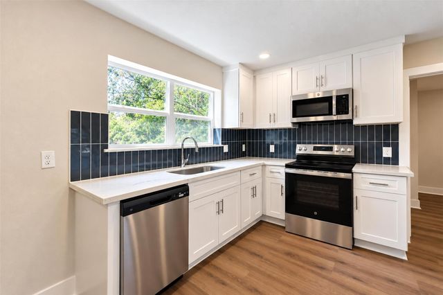 1310 Dudley Street, Richmond, TX 77469
