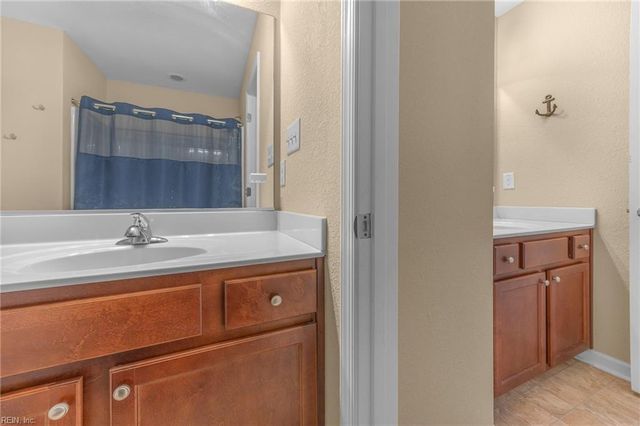 1005 Raven Hill RD, Suffolk, VA 23434