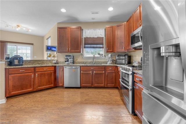 1005 Raven Hill RD, Suffolk, VA 23434