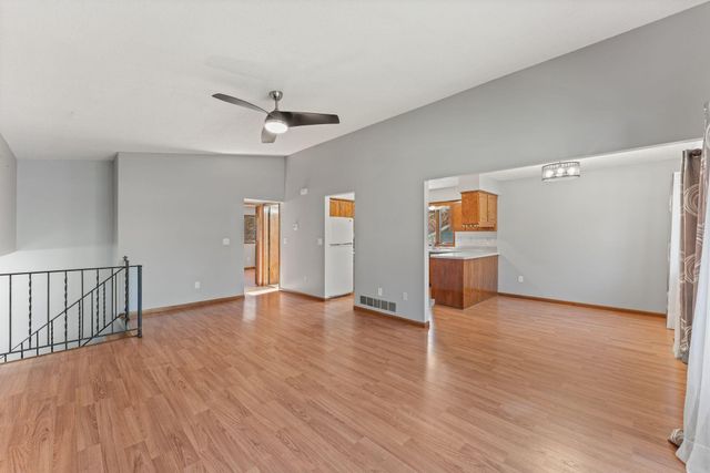 1889 Hamline Avenue N, Falcon Heights, MN 55113